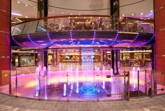 Royal Caribbean International Oasis of the Seas Interior Rising Tide Bar 04.jpg